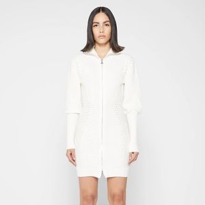 Manie’re De Voir Knot Jumper White Dress Size